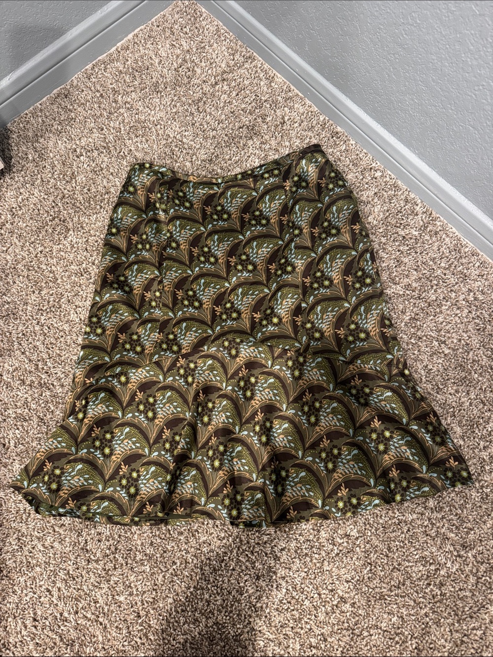 Ann Taylor Factory Black Floral Print Pencil Skirt on Cream